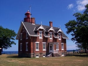 Dunkirk Lighthouse: A Historic Landmark on Lake Erie Dunkirk Lighthouse: A Historic Landmark on Lake Erie